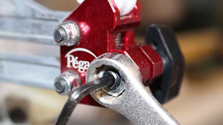 Tips for Easy Saw Maintenance